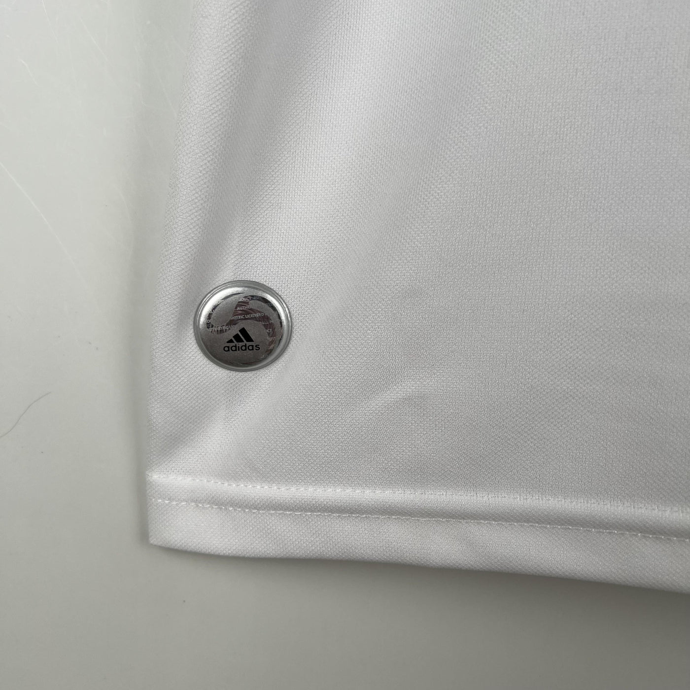 Real Madrid Retro Home Jersey 2008/2009