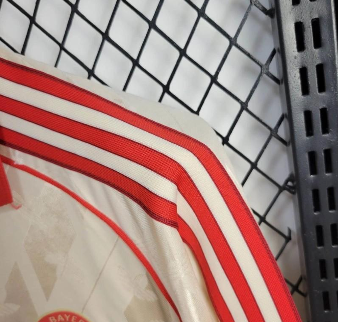 Bayern Munich Retro Jersey - Long Sleeve