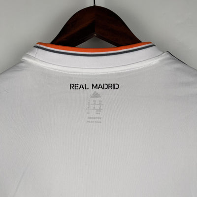 Real Madrid Retro Home Jersey 2013/2014 - Long Sleeve