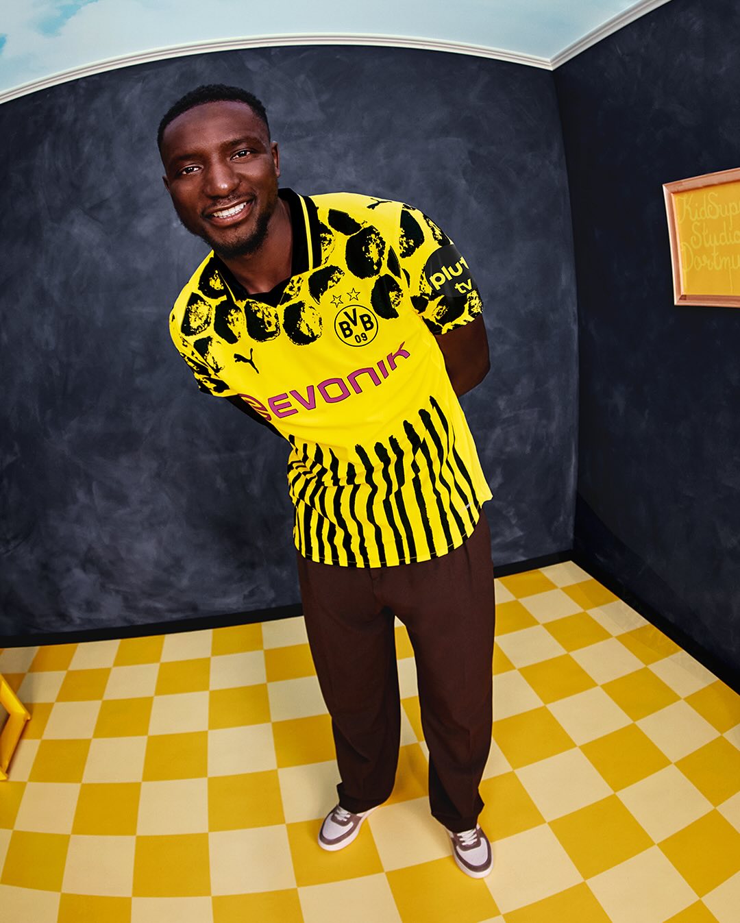 Borussia Dortmund 25/26 I Home Jersey - Word Club FIFA